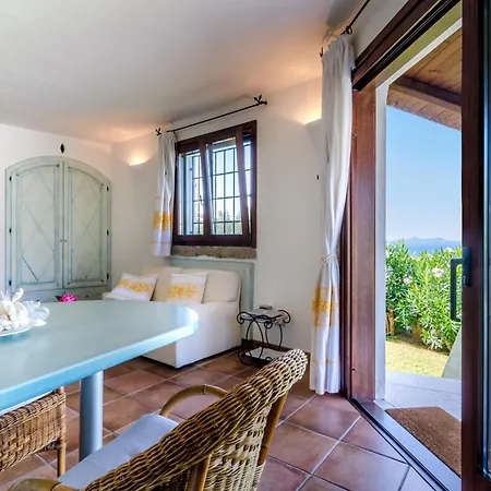 فيلة Incantevole Con Vista Mare A بايا سردينيا